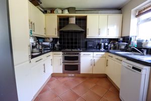 Kitchen- click for photo gallery